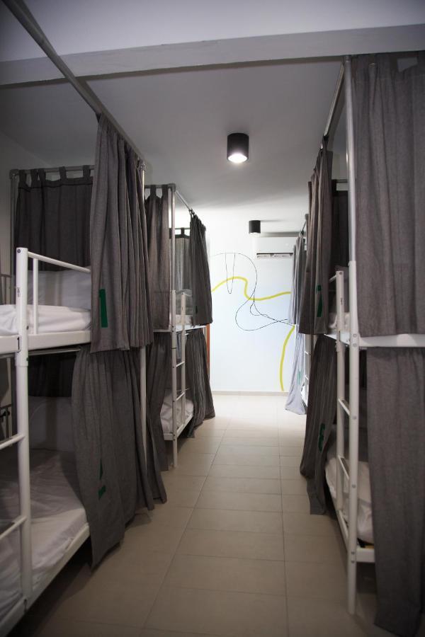Nomada Beach Hostel- Isla Verde San Juan Ngoại thất bức ảnh